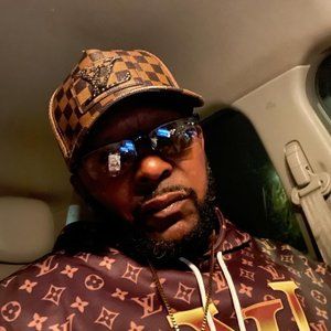 Meet your Posher, Todd